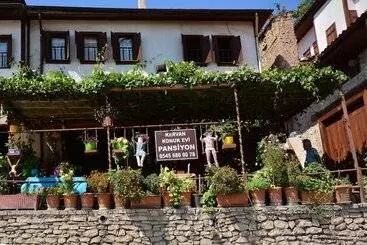 Kervan Konuk Evi Pansiyon   Hostel