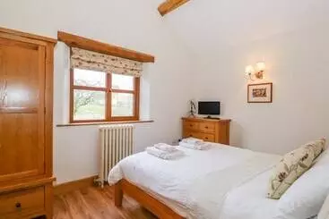 Hawthorn Cottage