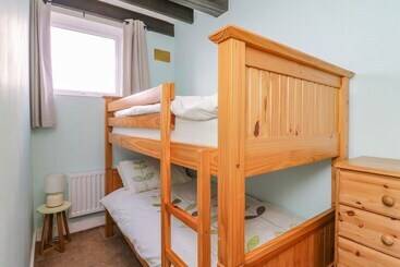 コテージ The Granary