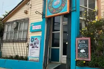 Kom Hostal   Hostel