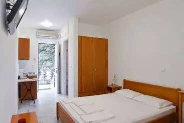 هتل Porto Assini