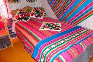 ホテル Uros Suma Uro Lodge