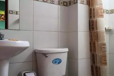 Hospedaria Hostal Rodinn