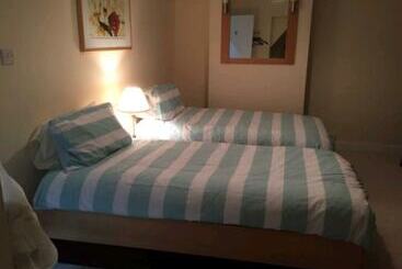 Bed and Breakfast Crofton Arms