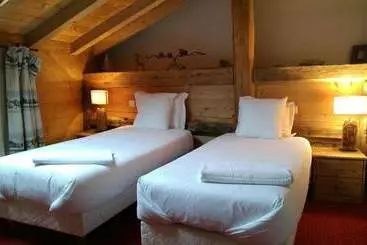 Aamiaismajoitus (B&B) Chalet Pele