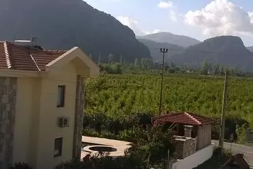 Huoneistohotelli Isil Suite