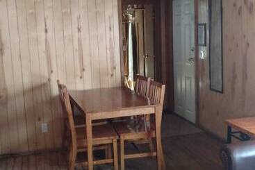 فندق على الطريق Chama River Bend Lodge