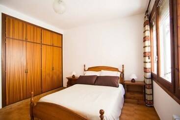 アパートホテル Ca L'ester