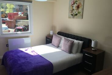 בית מלון כפרי Starlite Serviced Apartments