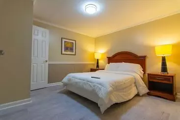 モーテル Eden Inn