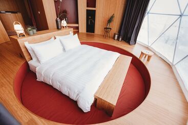 בית מלון כפרי Whitepod