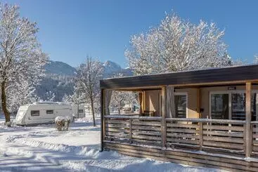 ペンション Schluga Spa Apartments & Mobile Homes