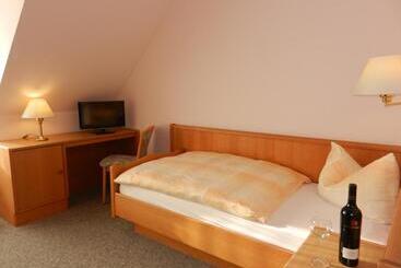 ホテル Landhaus Braband