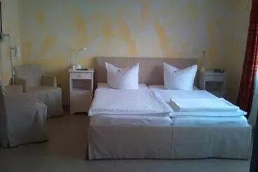 Hotelli Haus Strandburg