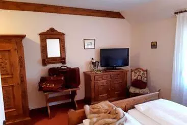 Pensió Gasthaus Auerhahn