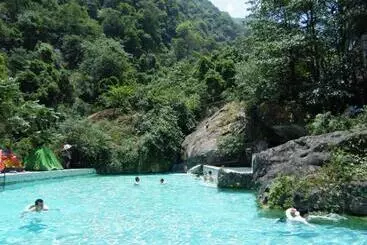 Pai Hotel Xichang Hangtian Avenue Jixiang Road