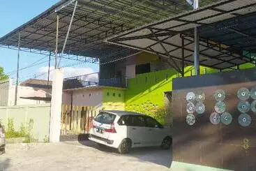 ホテル Papi Inn Guesthouse By Oyo Rooms