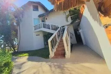 Hotelli Ysuri San Pancho