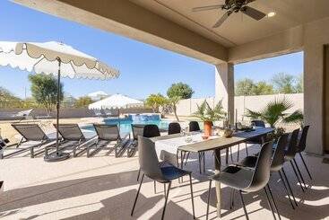 דירות לתיירים Aviano By Avantstay Phoenix Is Calling W Pool Hot Tub Game Room