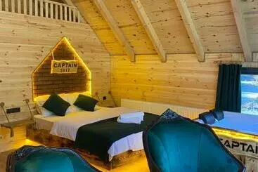 Apartaments turístics Captain Suit Bungalov