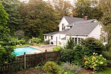 ツーリストアパートメント Clove By Avantstay Gorgeous Cottage W Pool Privacy Pool Table Close To Hunter Mountain