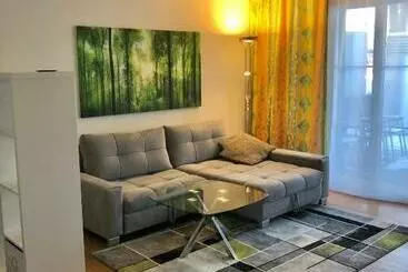Apartamentos turísticos Gemütliches 2 Zimmer Studio Mit Gartensitzplatz