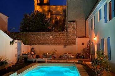 مبيت وإفطار Maison 1823 Suites De Charme à Garons