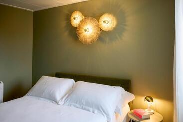 هتل آپارتمان Montegrottone Resort & Spa