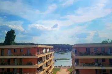 ツーリストアパートメント Snagov Lake Sonnio Properties
