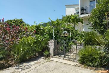 Apartamenty turystyczne Sobica