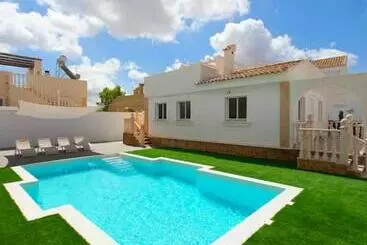 آپارتمان‌های توریست‌ها Villa Dos