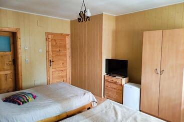 펜션 Casa Haiducilor Satic