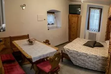 Turistihuoneistot Residenza Cotruta Spiazzo