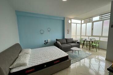 דירות לתיירים Iden Studio Apartment Near Lungomare Beach