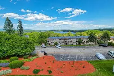 アパートホテル Village Of Winnipesaukee