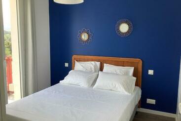 هتل آپارتمان Trinquet Bordatxo