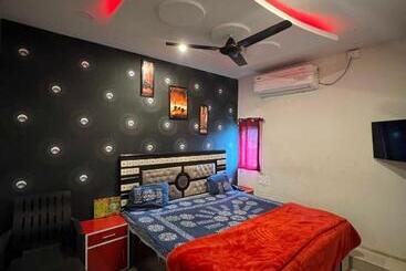 Spot On Hotel Galaxy In