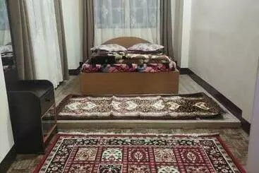 Pensionat Dukeraj Homestay