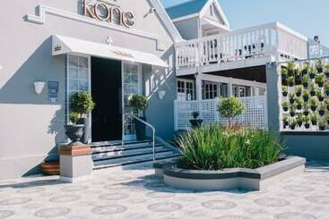 Aparthotel Aviators Club