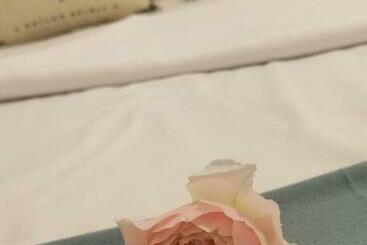 פנסיון Tría Nerá House Pure Joy