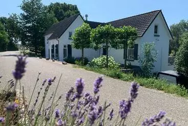 Nocleg ze śniadaniem Luxury Guest House   Eik Aan De Dijk