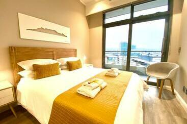 Apartamente turistice Menlyn Maine Residence Cape Town