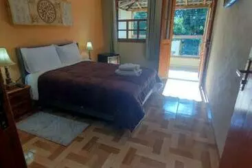 Pensió Chalés De Santana