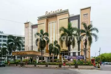 Selecta Hotel Medan Petisah R Signature Mitra Reddoorz