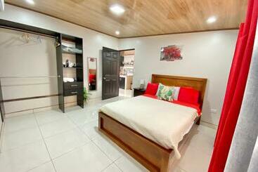 Turistlägenheter Paradise Apartment