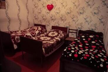 پانسیون Iamze S Guest House