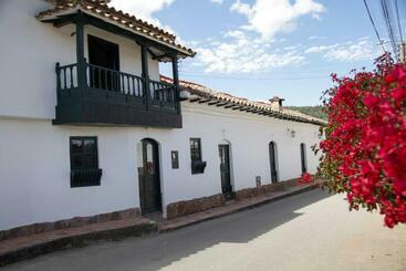 Pension Casa Dante, Desde 1792!