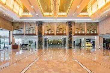 호텔 West International Trade Grand