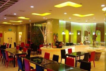 Tomolo Hotel Wuzhan Branch