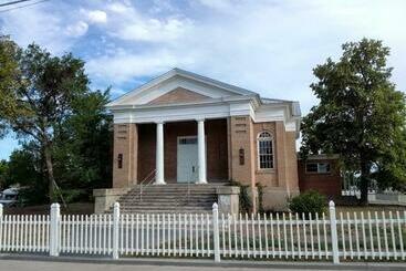 膳宿费 The Gathering Place